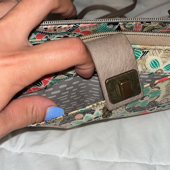 SAKROOTS CROSSBODY WALLET - Picture 6 of 6